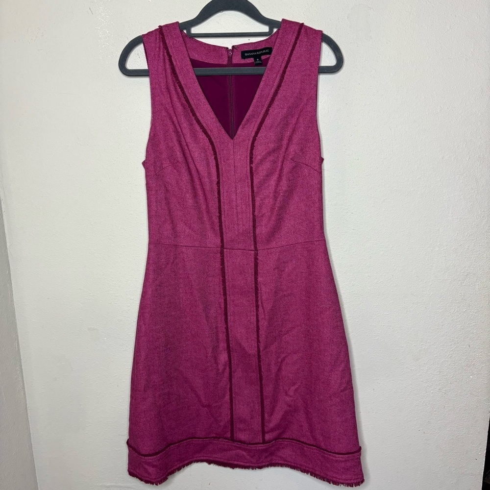 Banana Republic Fuchsia V-Neck Wool Blend Mini Dress Size 8